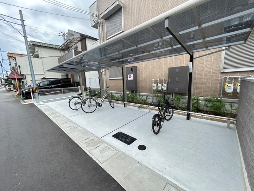 駐輪場 プラムツリー EAST