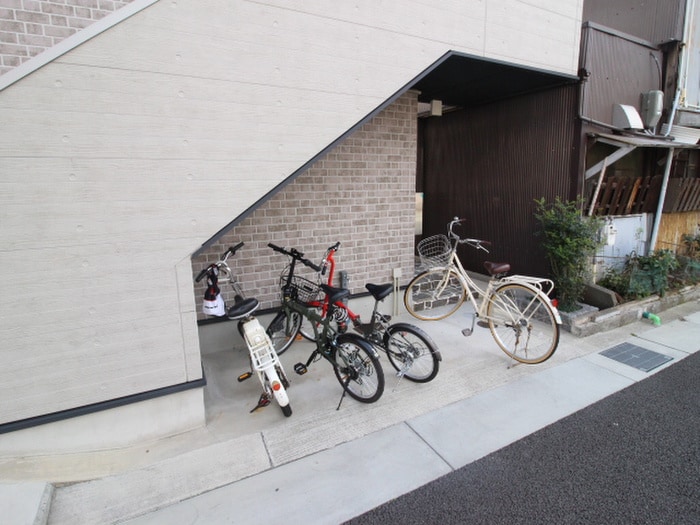 駐輪場 ポートレジデンス海運町