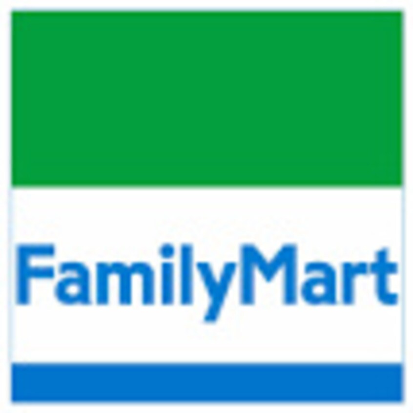 ファミリーマート(コンビニ)まで620m ル・グラン