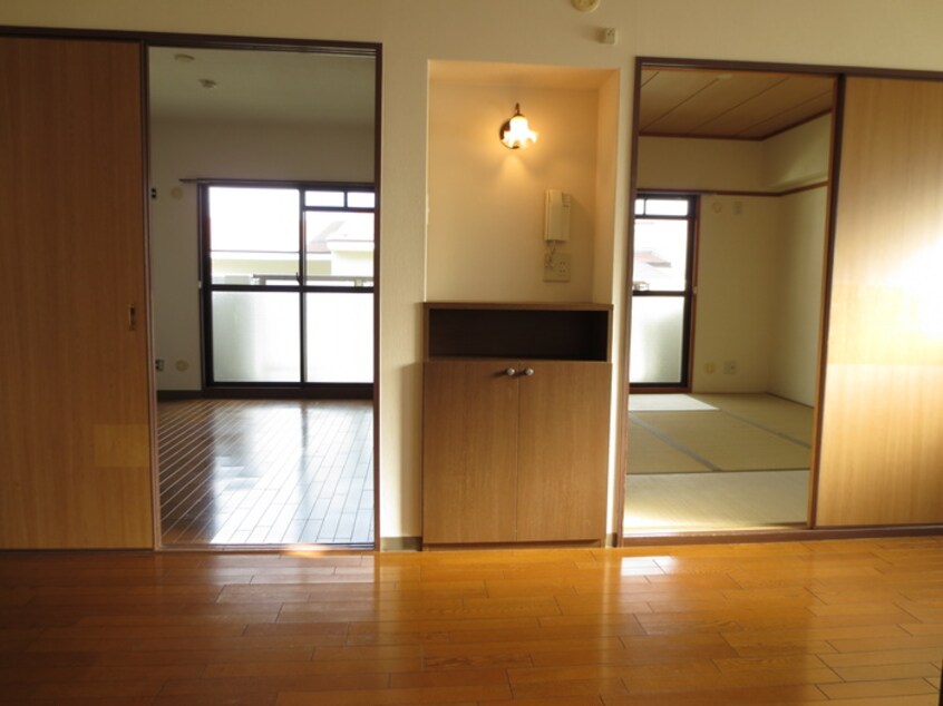 居室 カウリ－芦屋