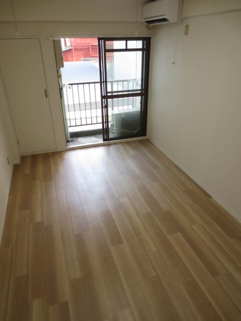 居室 フォンタル三津屋