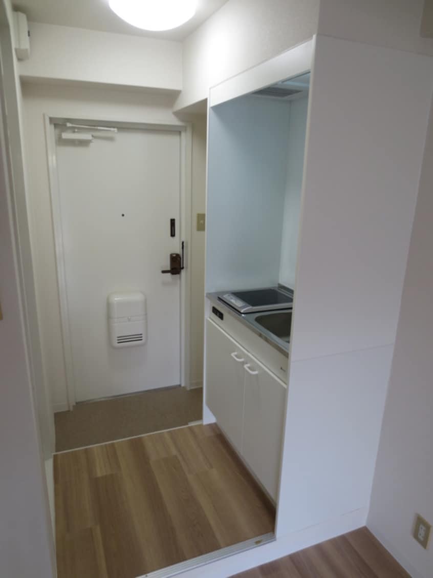 廊下 フォンタル三津屋