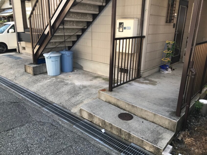 エントランス部分 サニーハイツ甲武橋