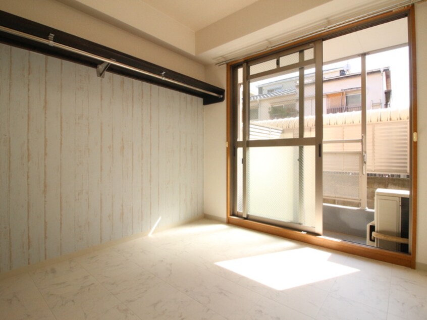 居室 メゾンクラ－ラ