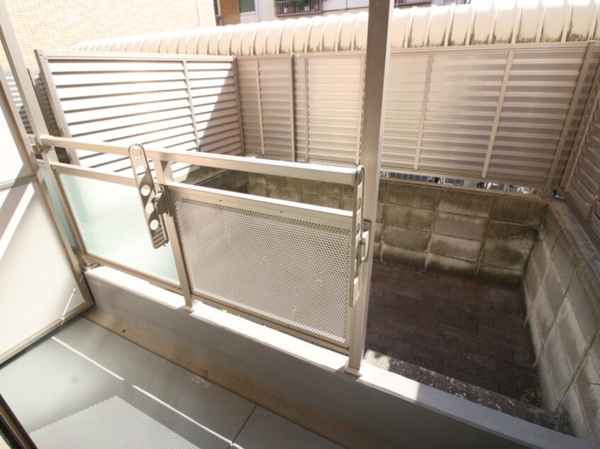 ベランダ・バルコニー メゾンクラ－ラ