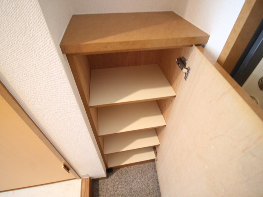 靴箱 メゾンクラ－ラ