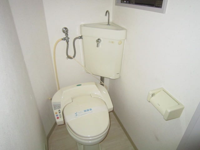 トイレ プチシャトー あけぼの