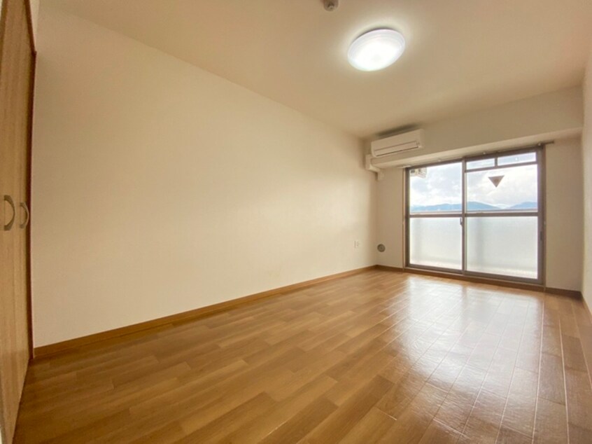 居室 アートプラザ京田辺3