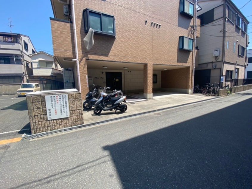 バイク置き場 オークグレイス香里園