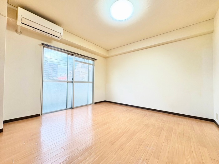 居室 ア－バンコ－ト玉造