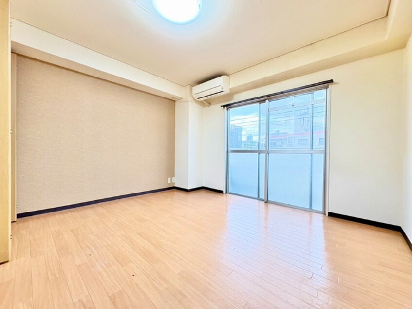 居室 ア－バンコ－ト玉造