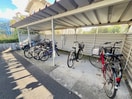 駐輪場 ヴェラハイツ山本