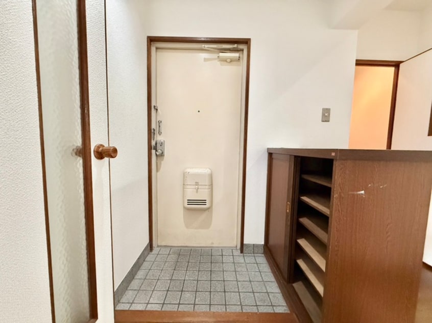 玄関 ヴェラハイツ山本