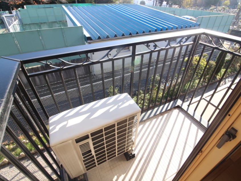 ベランダ・バルコニー ル・ラルゴ