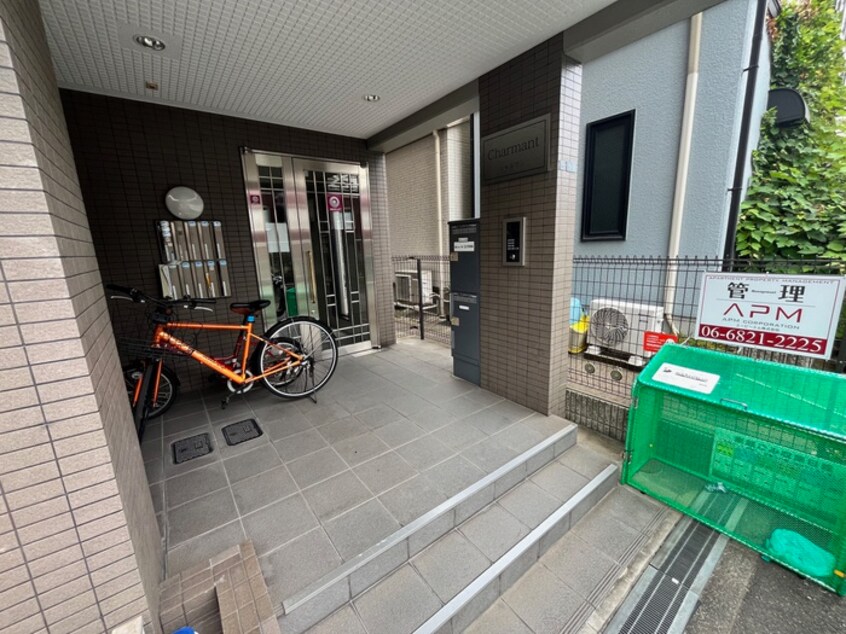 エントランス部分 シャルマン