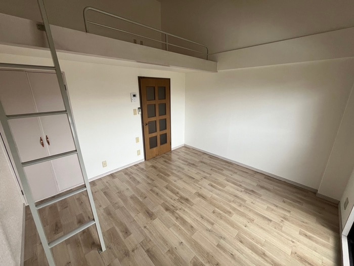 居室 エステ－ト明和Ⅱ