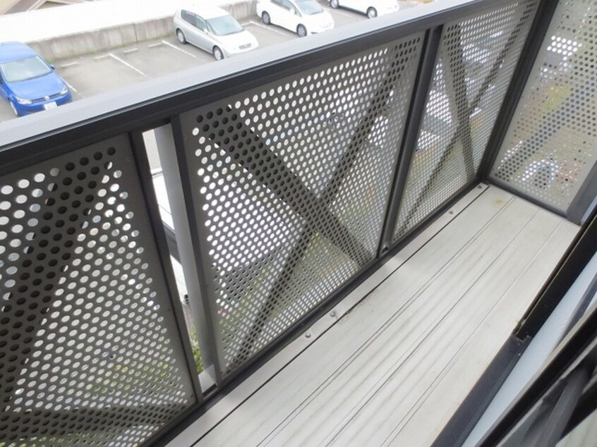 ベランダ・バルコニー グリ－ンガ－デン８号棟