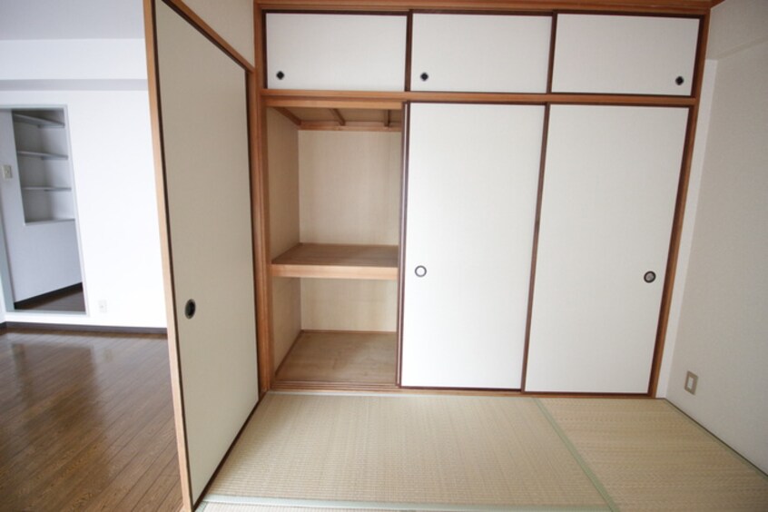 収納 エクセレントⅡ