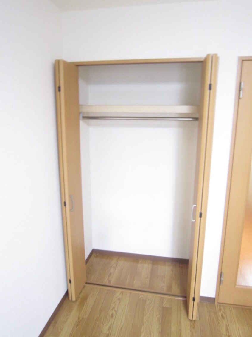 収納 エルロード住吉７号館