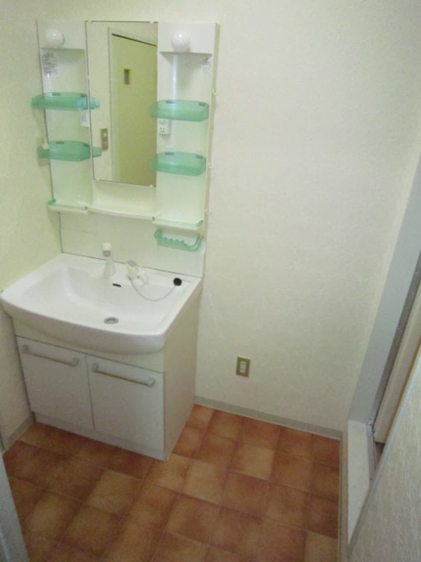 洗面 ネオコ－ポ寺澤　2号館