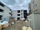Armojour B棟の外観