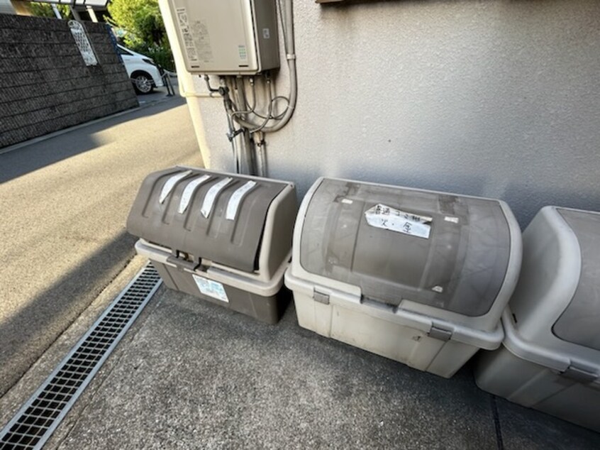 建物設備 ネバ－ランド姫島