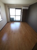 居室 ネバ－ランド姫島