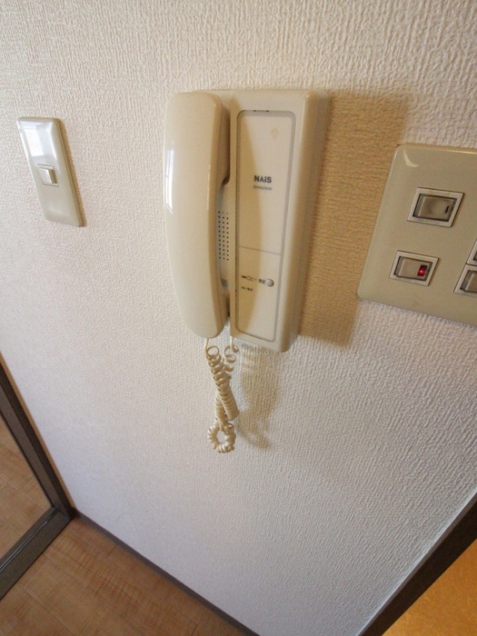 内観写真 ネバ－ランド姫島