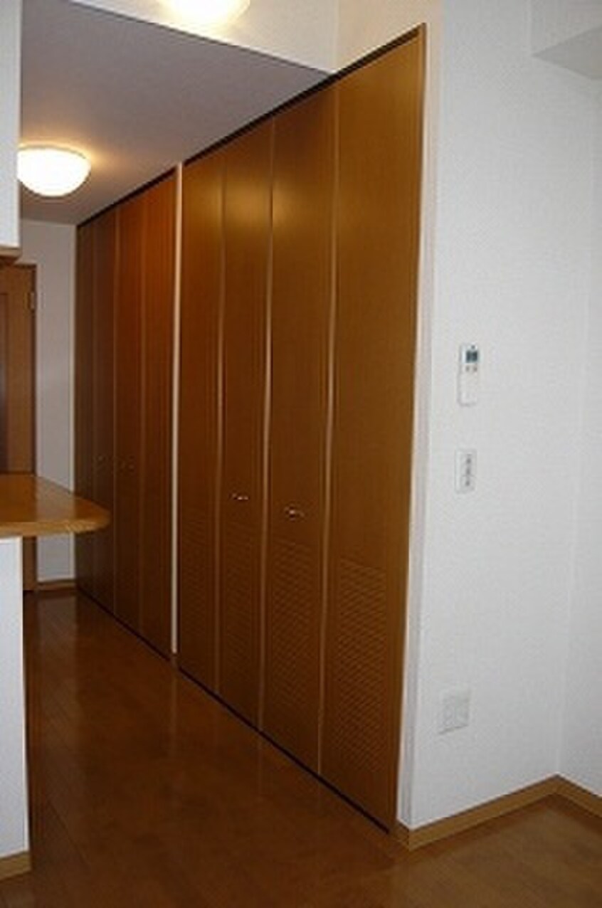 内観写真 アルバＴ