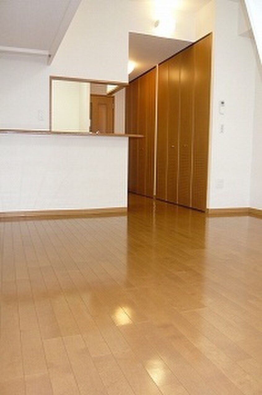 内観写真 アルバＴ