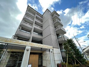 ウエストコート花園