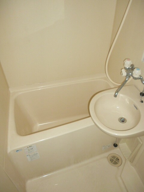 バス／シャワールーム等 香里晴天マンション