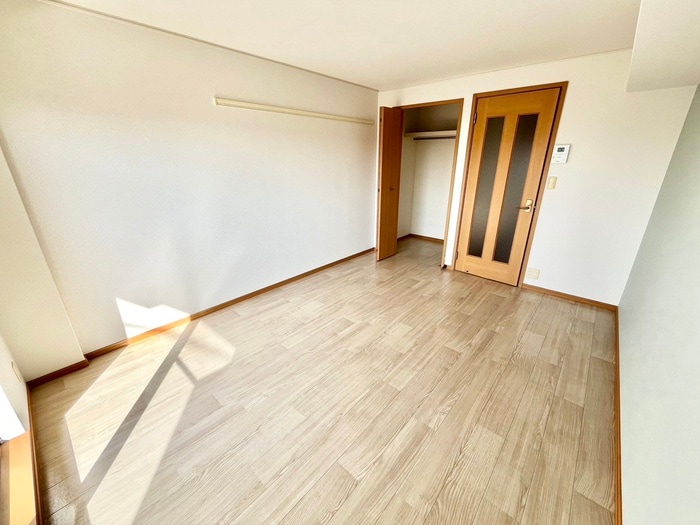 居室 フィオーレN