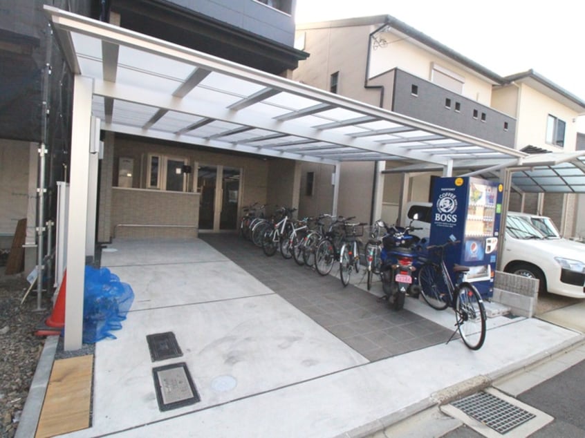 駐輪場 THE SEASONS京都紫野
