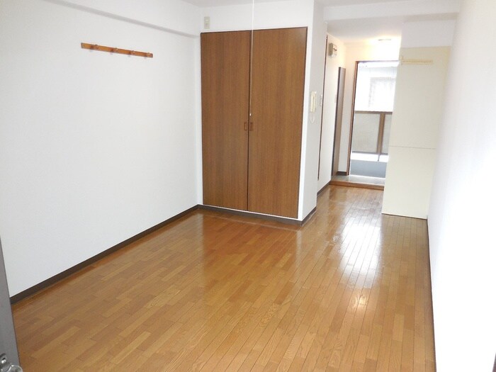 居室 内本町ハイツ