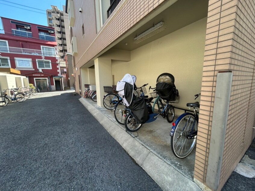 駐輪場 ヴァンベール