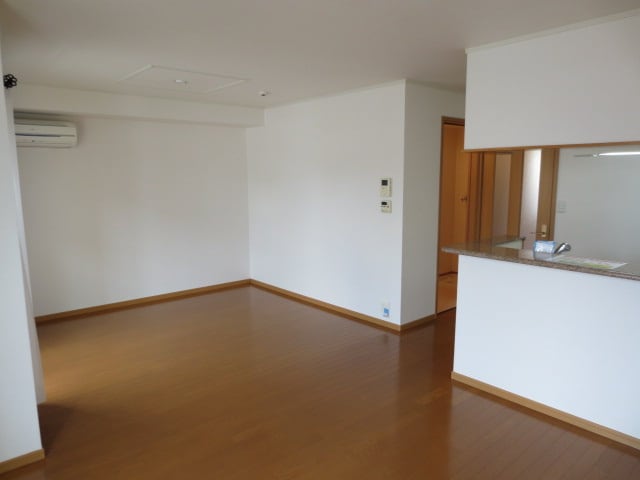 居室 ノ－スランド