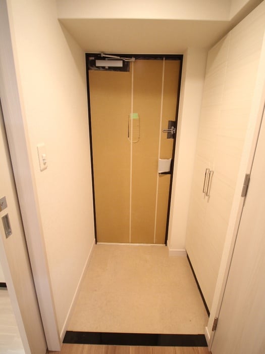 玄関 ディームス江坂