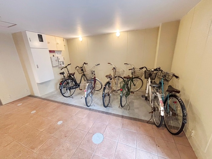 駐輪場 レヴィア門真