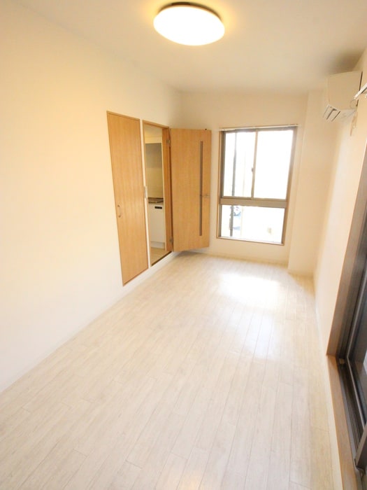 内観写真 レヴィア門真