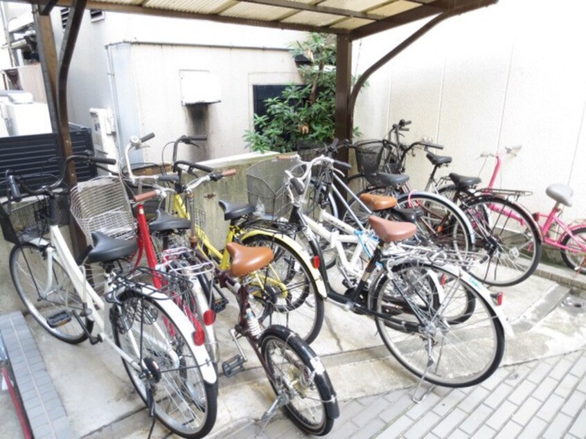駐輪場 ワキタハイツ