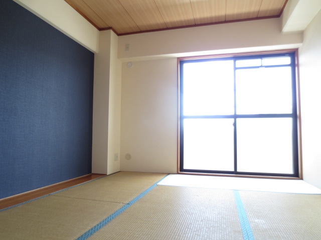 居室 ベルコ－ト鴻池