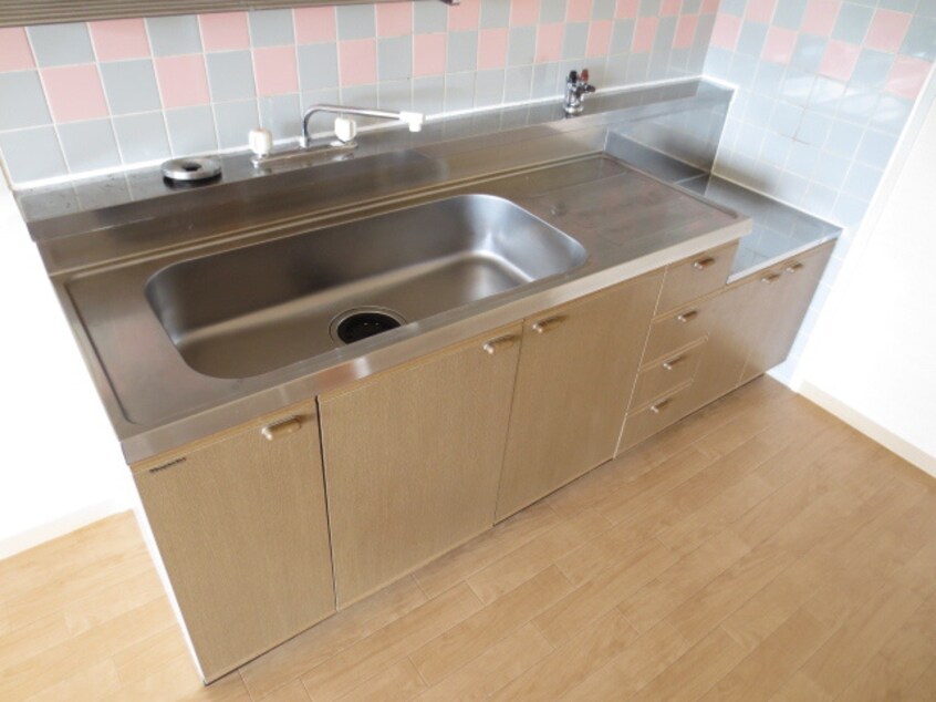 キッチン ベルコ－ト鴻池