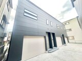 小路町ｶﾞﾚｰｼﾞﾊｳｽ