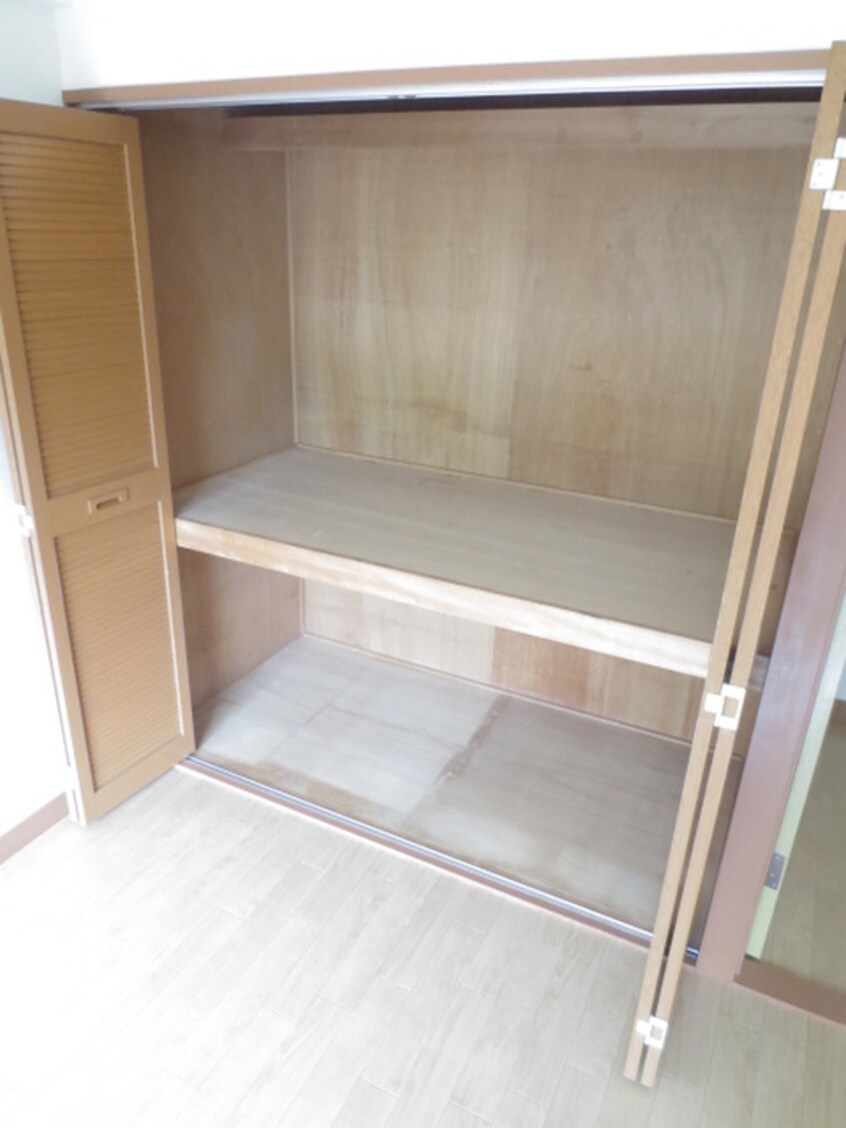 収納 カターラオーシマ