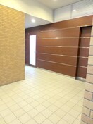 エントランス部分 エグゼリエみなと通り