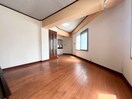居室 ラビアンヌレポー