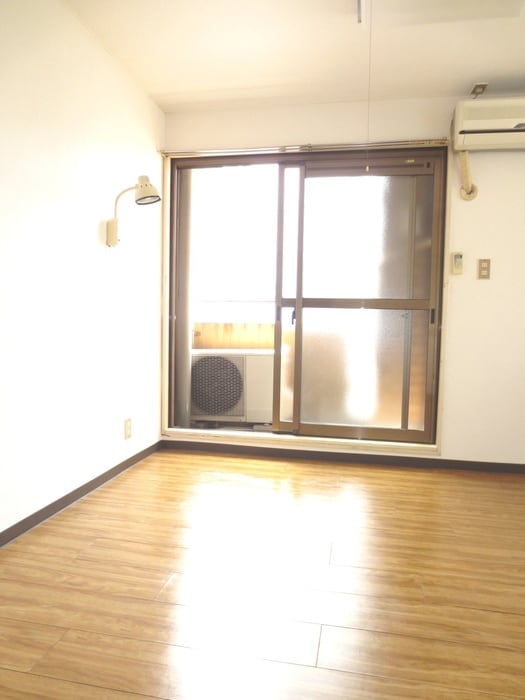 居室 ウィン天六南館