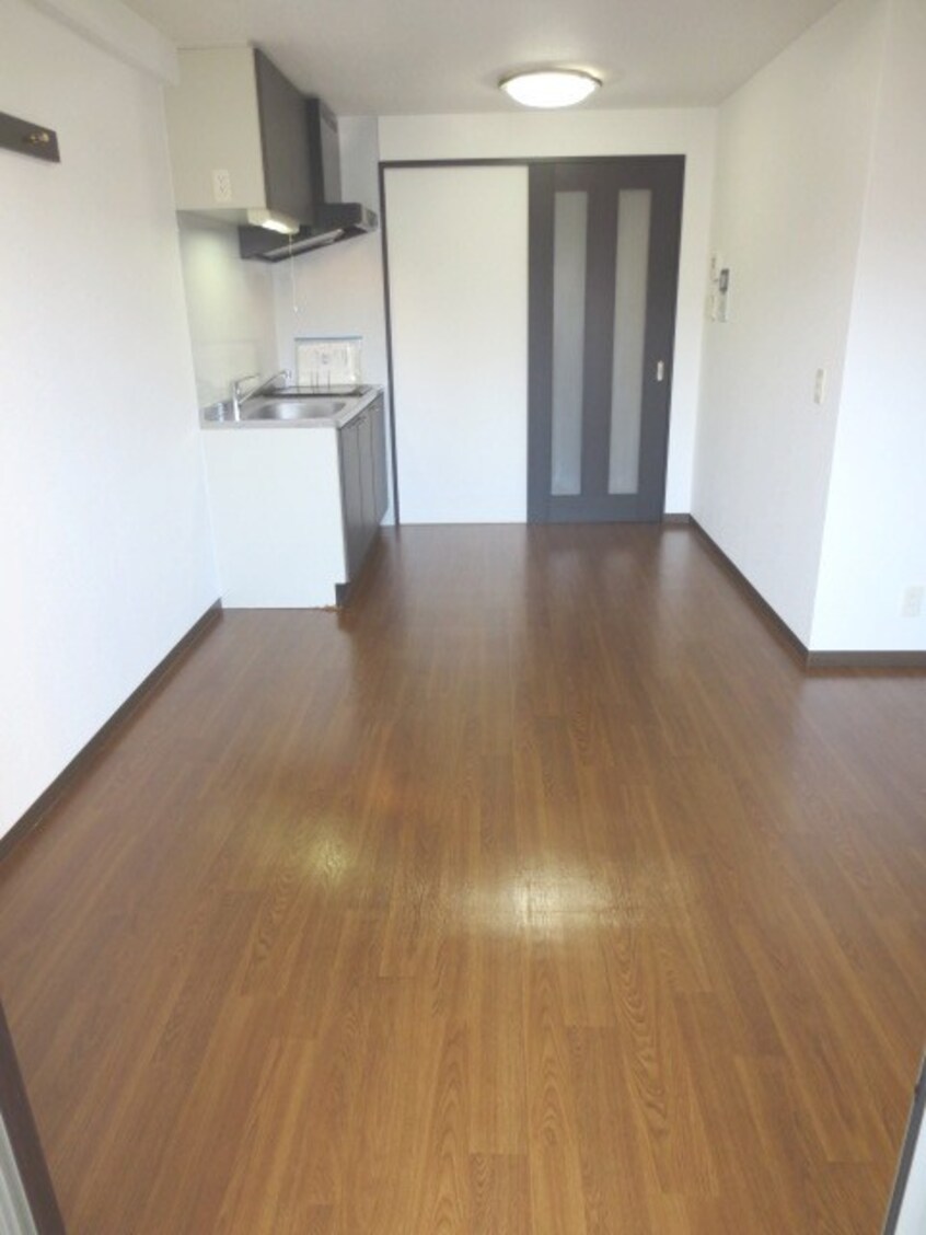 居室 プリモディ－ネ福島