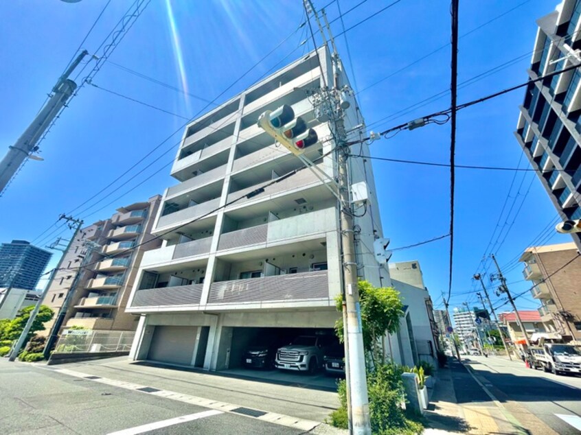 外観写真 g+(ジープラス）